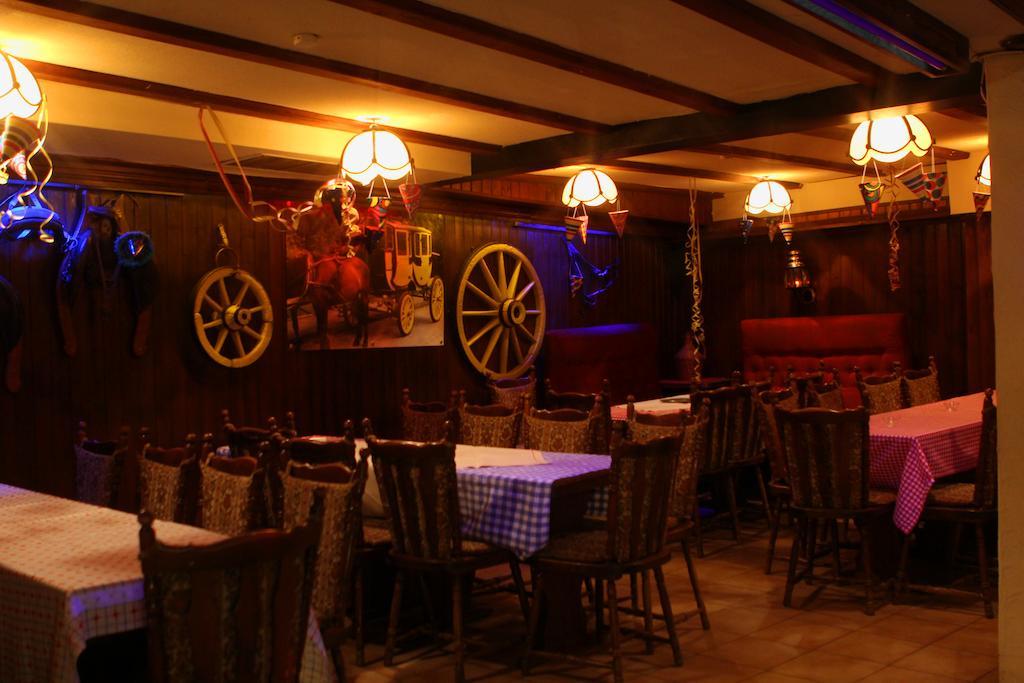 Pohl'S Rheinhotel Adler Sankt Goarshausen Exterior photo